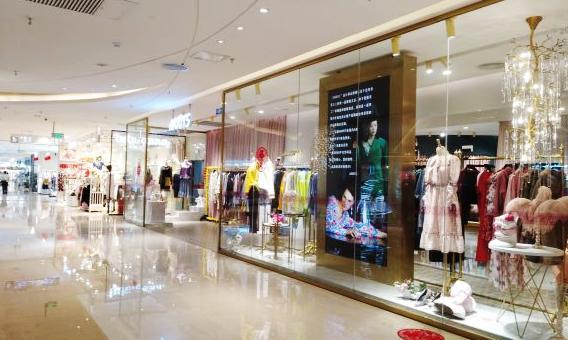 时尚美妆女装集合店,时尚美妆购物店