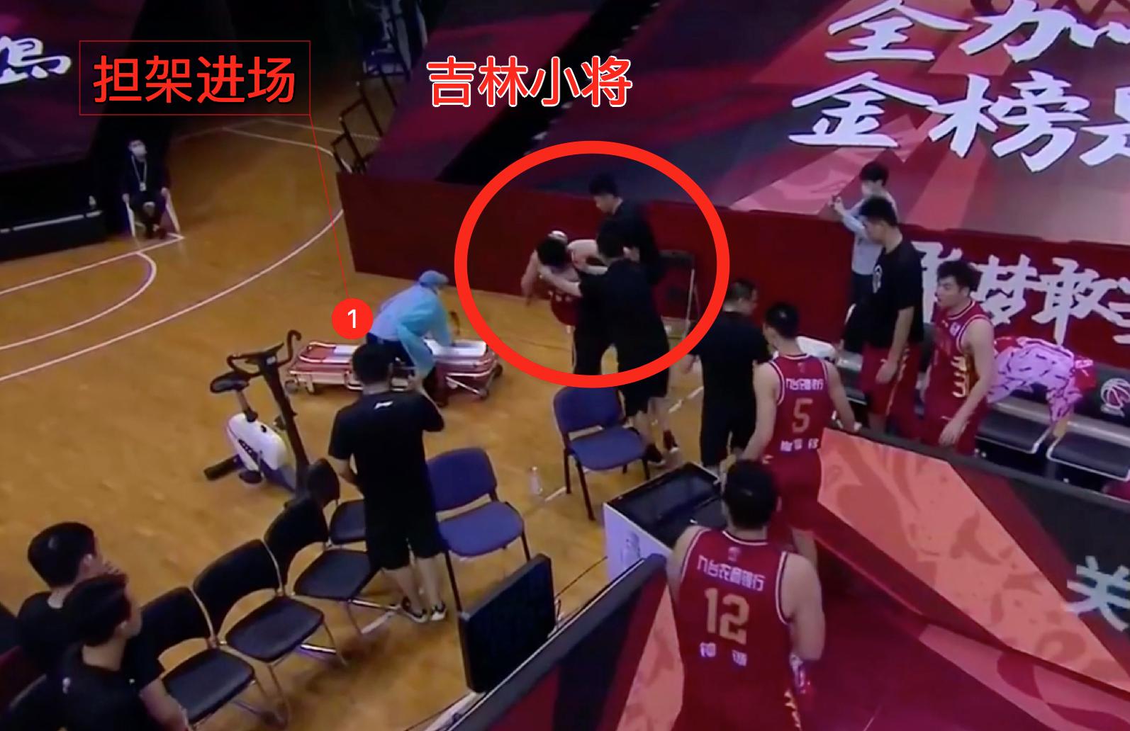 cba球员受伤疼哭,盘点cba球员受伤最严重的