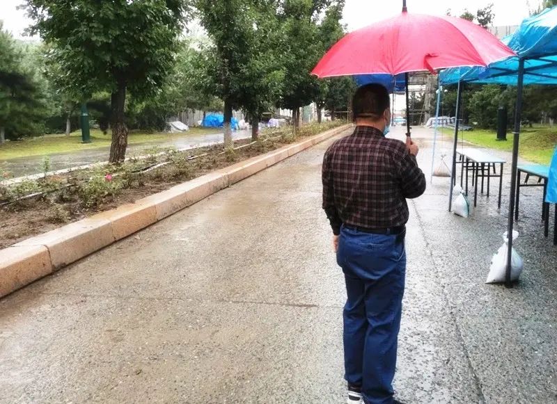 绿岛“背影”|这些瞬间，因为有你而更温暖难忘！