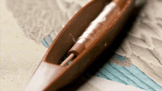 一群中国女工,做出比爱马仕还贵的奢侈品,拍出332万