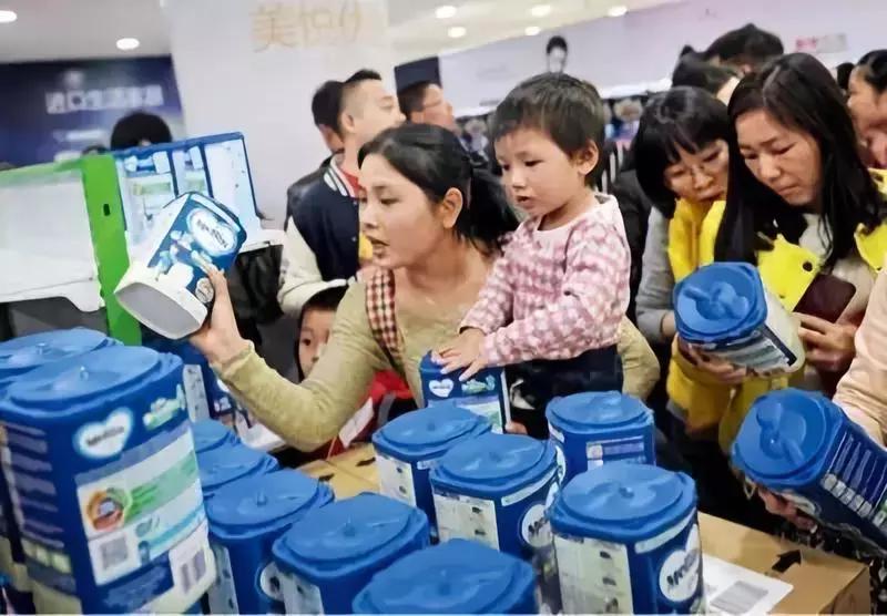 香港是否取消奶粉限奶令,香港限奶令规定