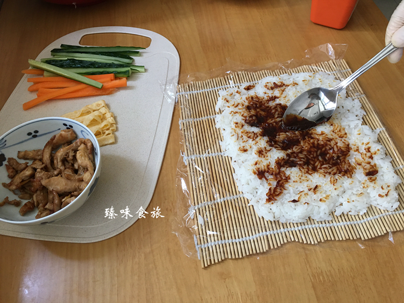 正宗米饭卷配方及做法,简易的米饭卷做法