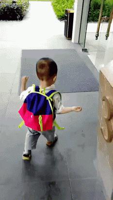 把中间的门店租下来取什么名字好,租下门面不知道取什么名字