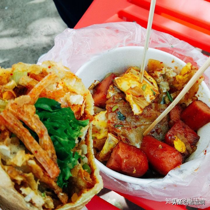 在东北吃饭是一种什么体验,跟东北人吃饭是什么体验