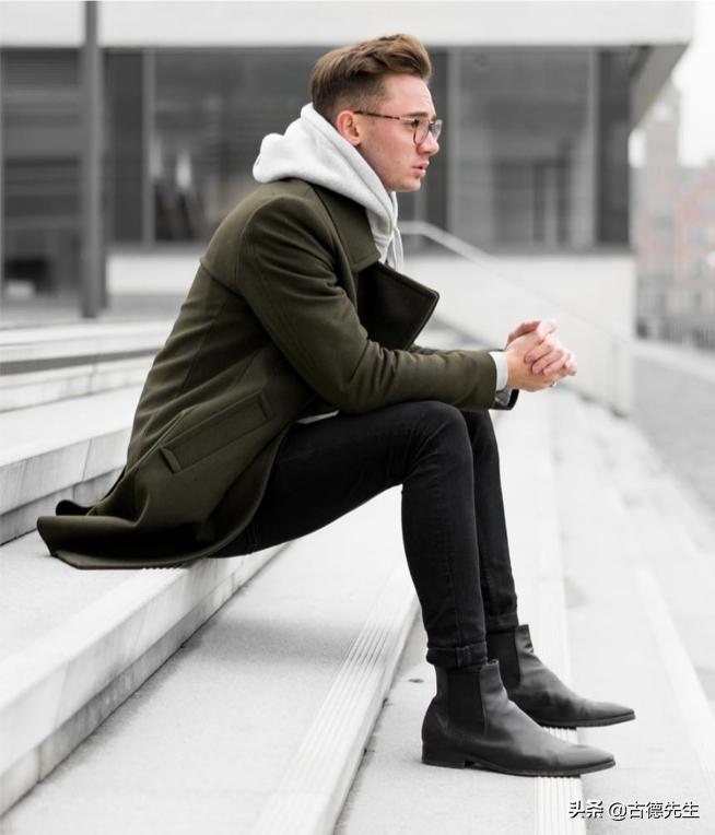 男式个性春季穿搭,男士显白穿搭