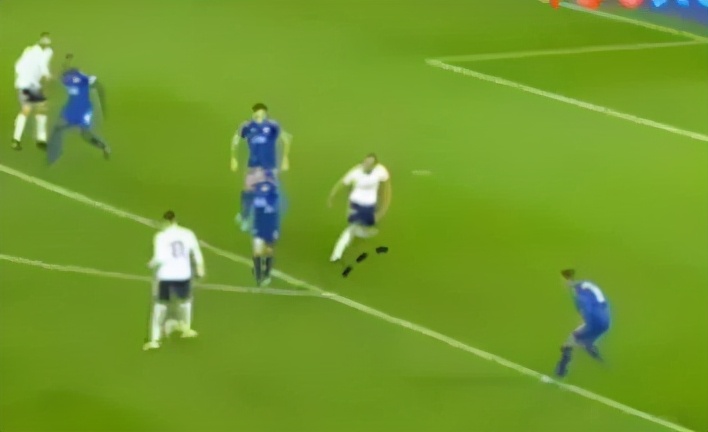 FootballTips|学习英超第一中锋凯恩机智跑位