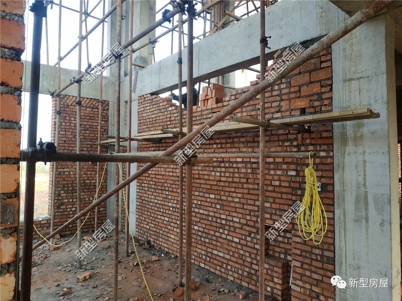 框架结构建筑砌墙注意事项,框架结构按砖混施工方法施工