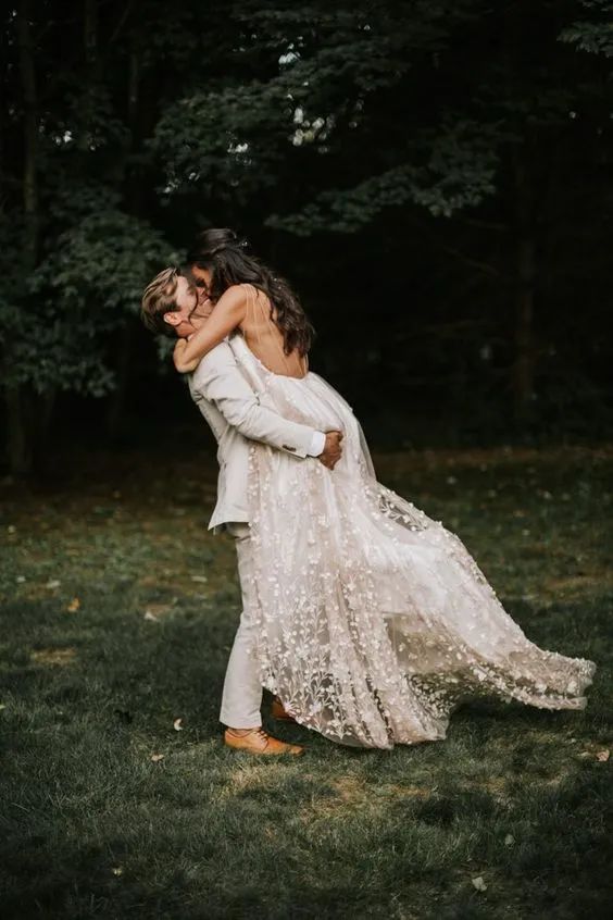 枝江婚礼摄影摄像价格,婚礼摄影重要还是摄像重要