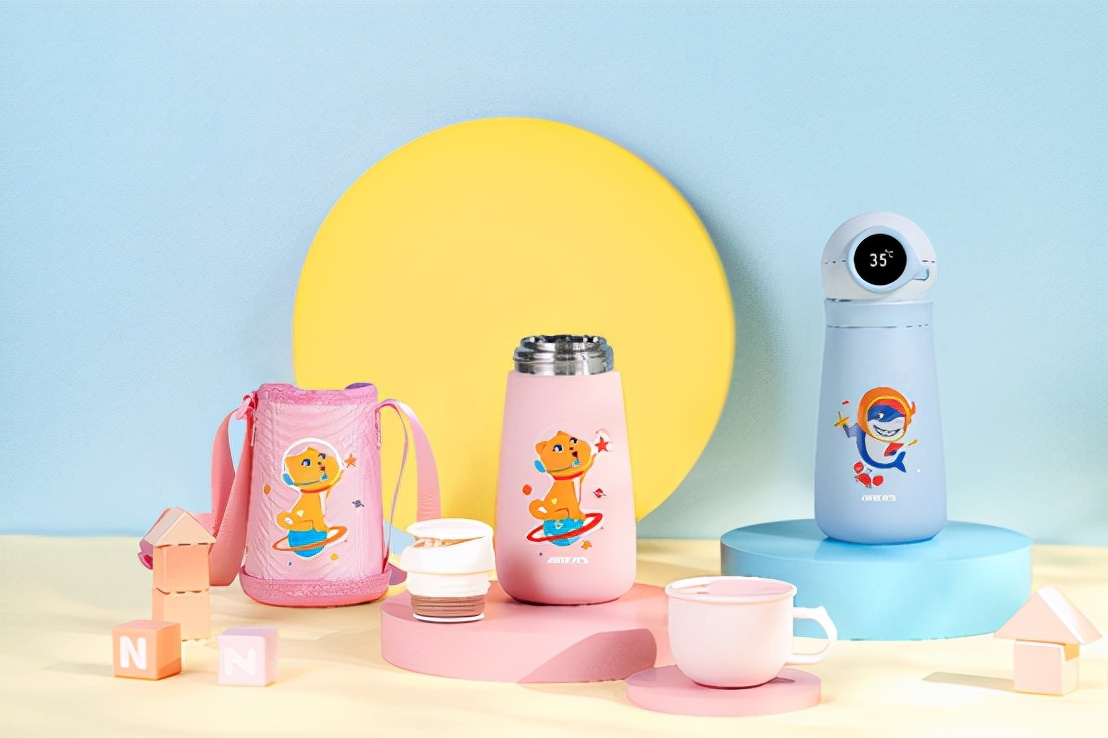 华为智选哈尔斯智能水杯,华为智选哈尔斯儿童智能水杯拆卸