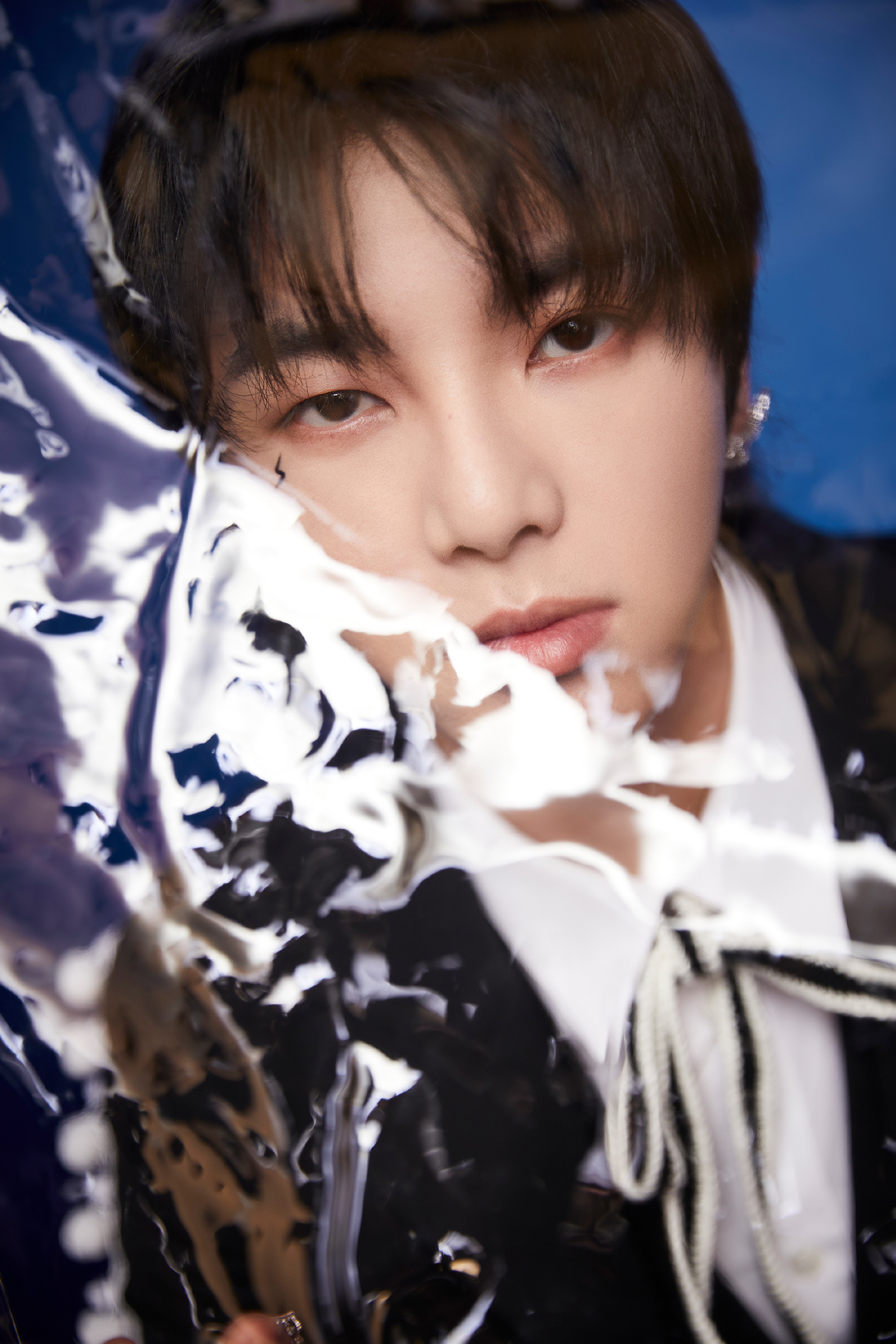 帝师华晨宇烟熏妆,华晨宇烟熏妆小哪吒