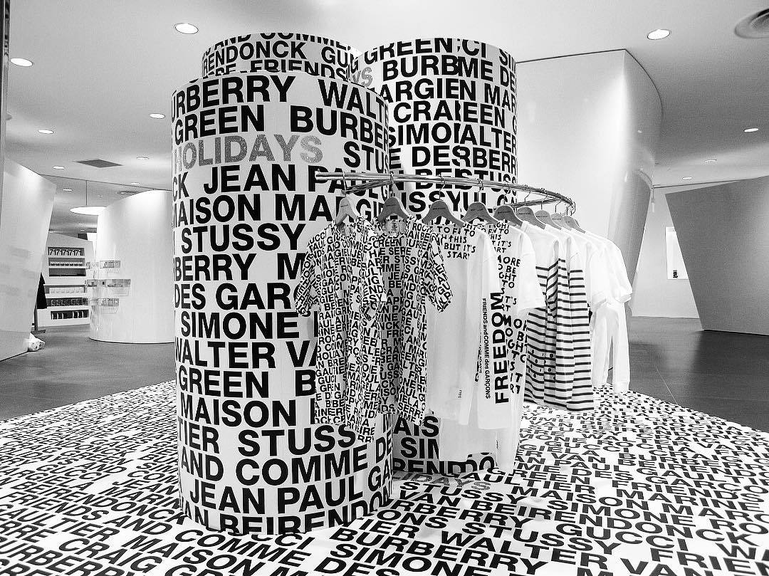 鲸潮丨年轻人不买潮牌，和咸鱼有什么区别？