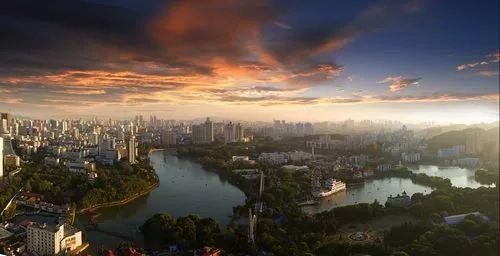 三月机票特价旅游地,3月份从成都出发机票白菜价