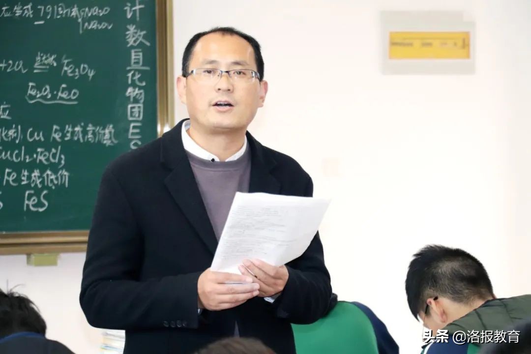 教师风采展环创,教师风采艺术展