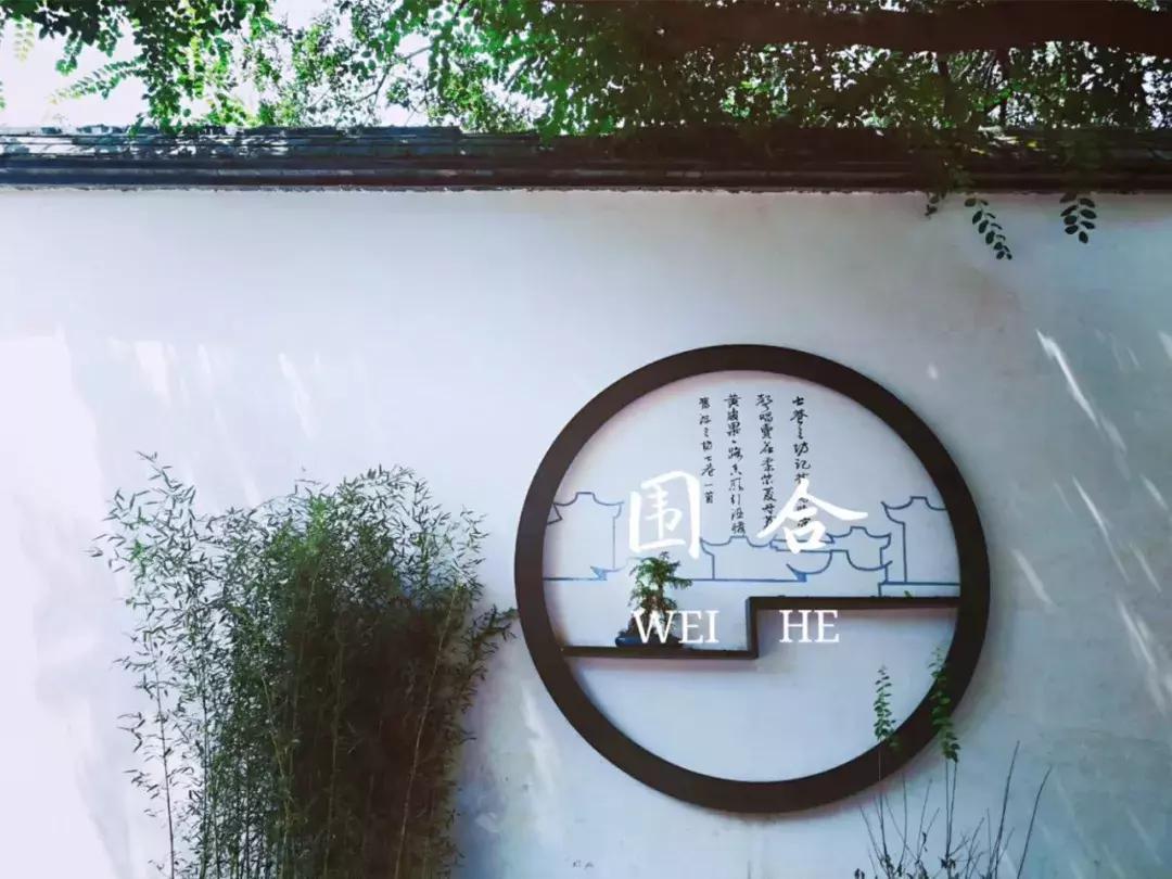 婧簮涓滄柟缇庡鐢熸椿,婧簮涓紡椋庨