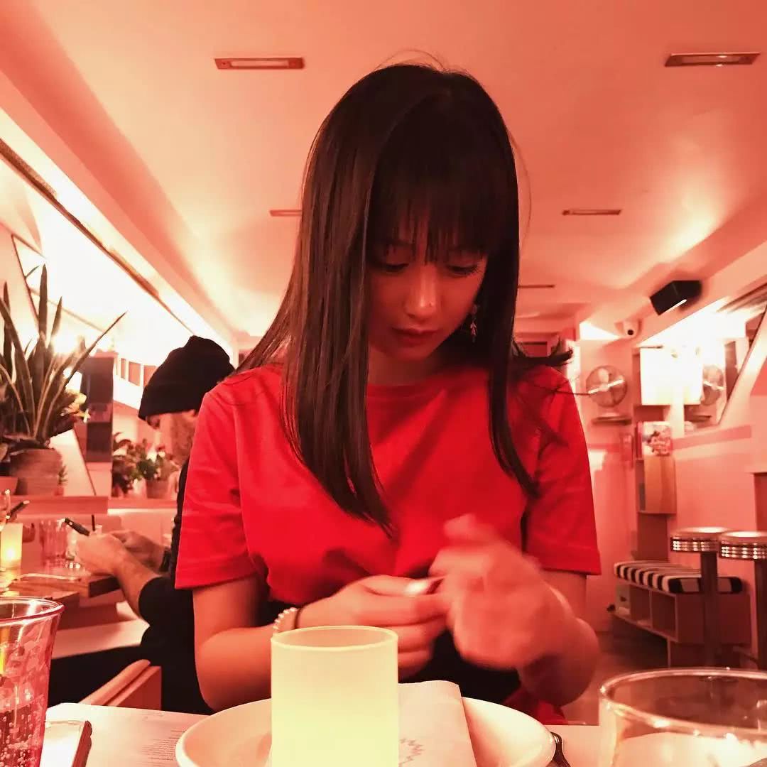 00后的神仙颜值高清纯女生网红,爆红的00后女孩