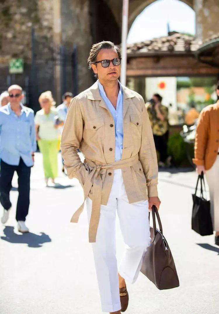 男人这辈子必穿的裤子,最经典的卡其裤是哪款