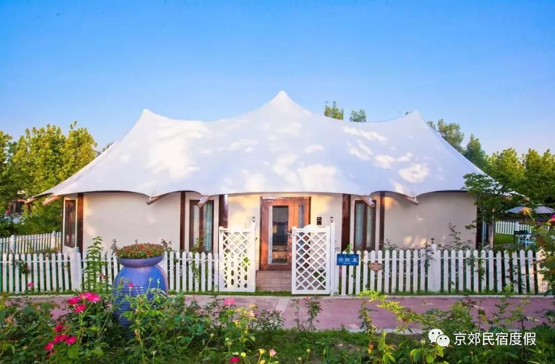 丝绸之路滑雪场民宿推荐,滑雪温泉民宿推荐