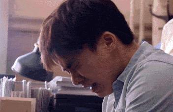 痛风降尿酸浑身痛,痛风降下来脚关节红肿痛