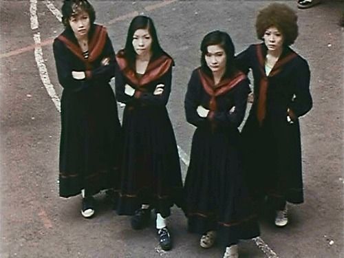 日本初中女生校服水手服冬装,为什么女生校服是水手服