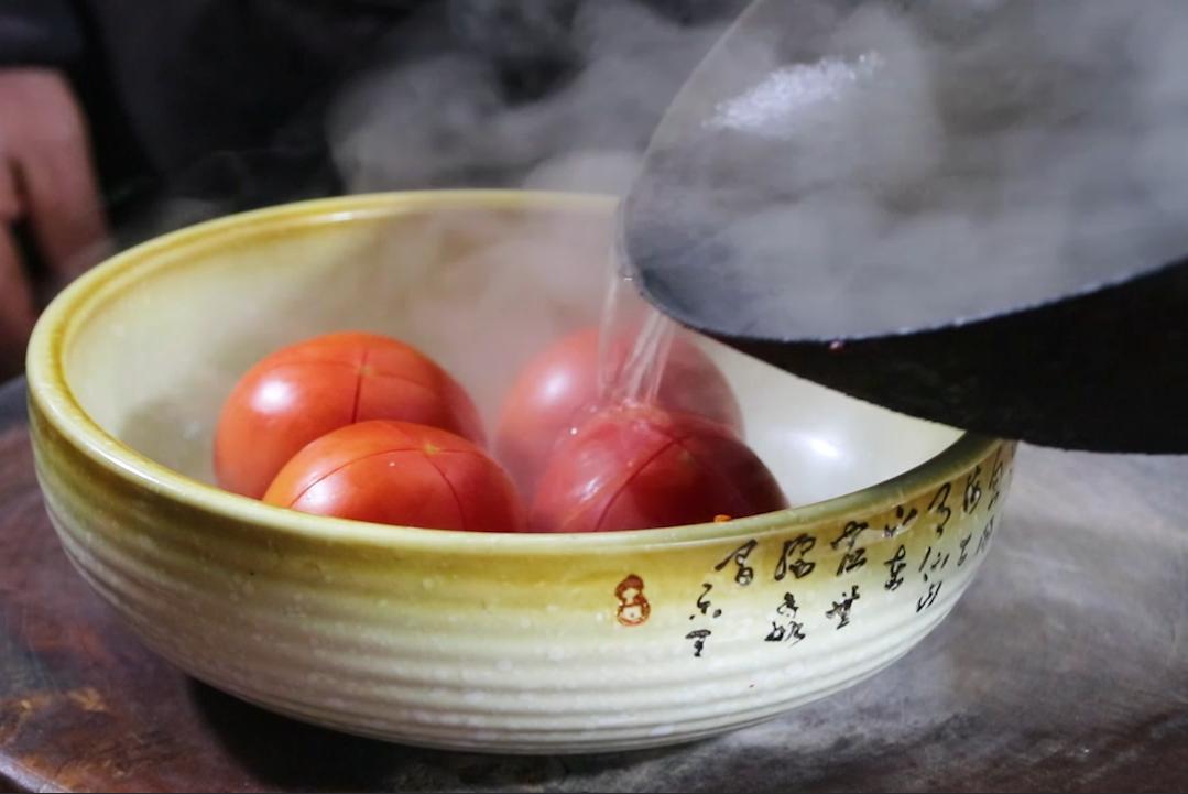 西红柿怎么做着吃才能最有营养,吃了几十年的西红柿