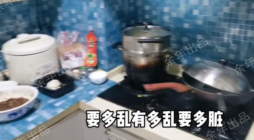 丈夫加班回家倒头就睡,丈夫下班回家倒头就睡觉