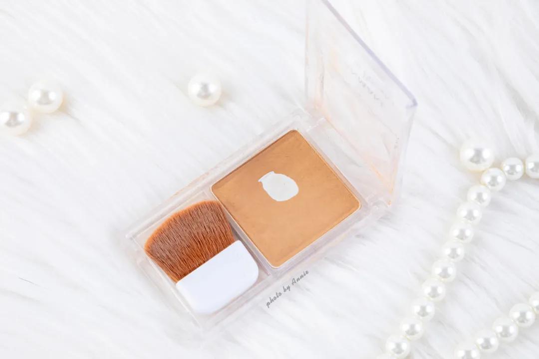 用到铁皮都不舍得丢的粉饼,好用便宜的粉饼和睫毛打底