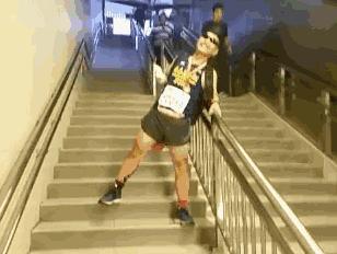 跑步的人都是疯子怎么办,跑步的人听到跑步头疼是怎么了