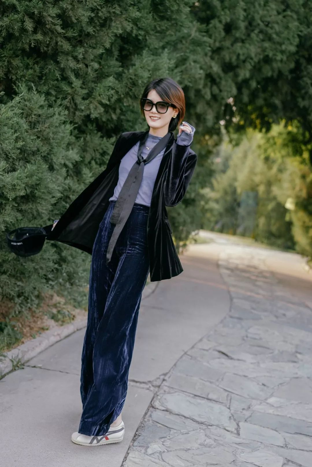 我们普通人应该卖什么比较好一点,现在应该开始买秋装了吗