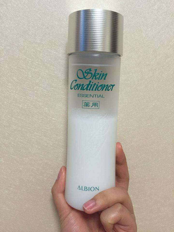 混油皮毛孔粗大怎么收缩毛孔,油皮毛孔大怎么护肤最好