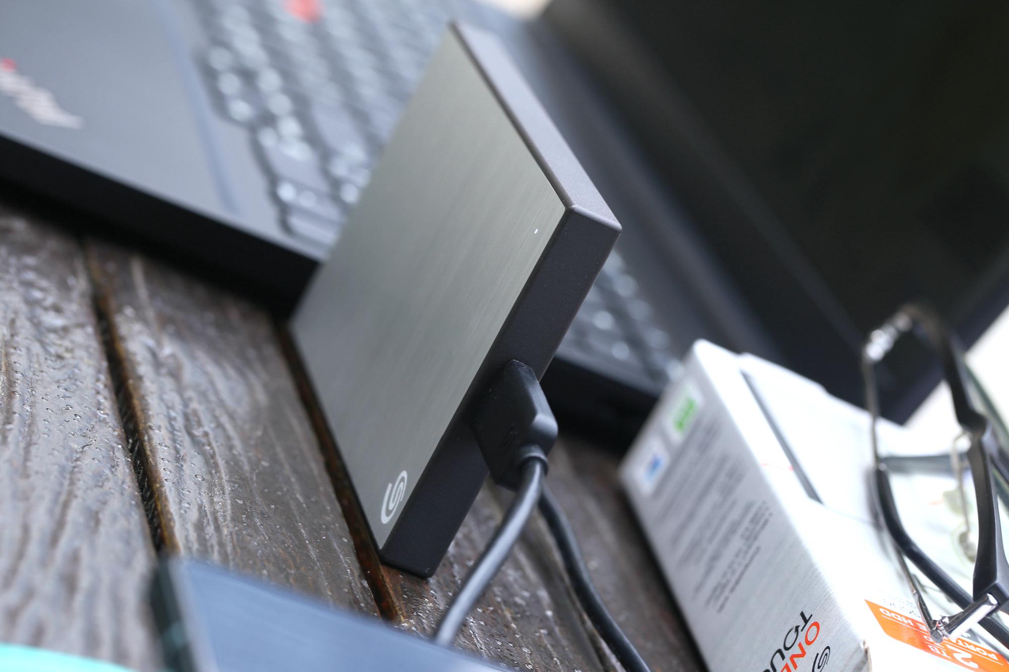 为什么要买移动硬盘,购买移动硬盘需要注意哪些问题