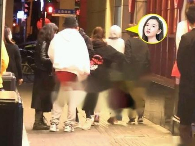 宋祖儿踢人事件,宋祖儿踢工作人员事件