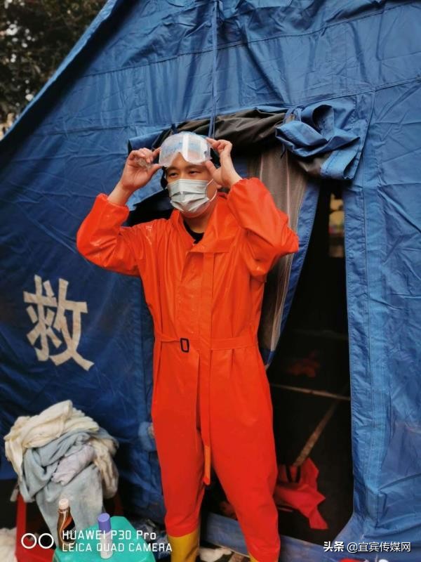 致敬青春的逆行者们,致敬内江这群朴实善良的逆行者