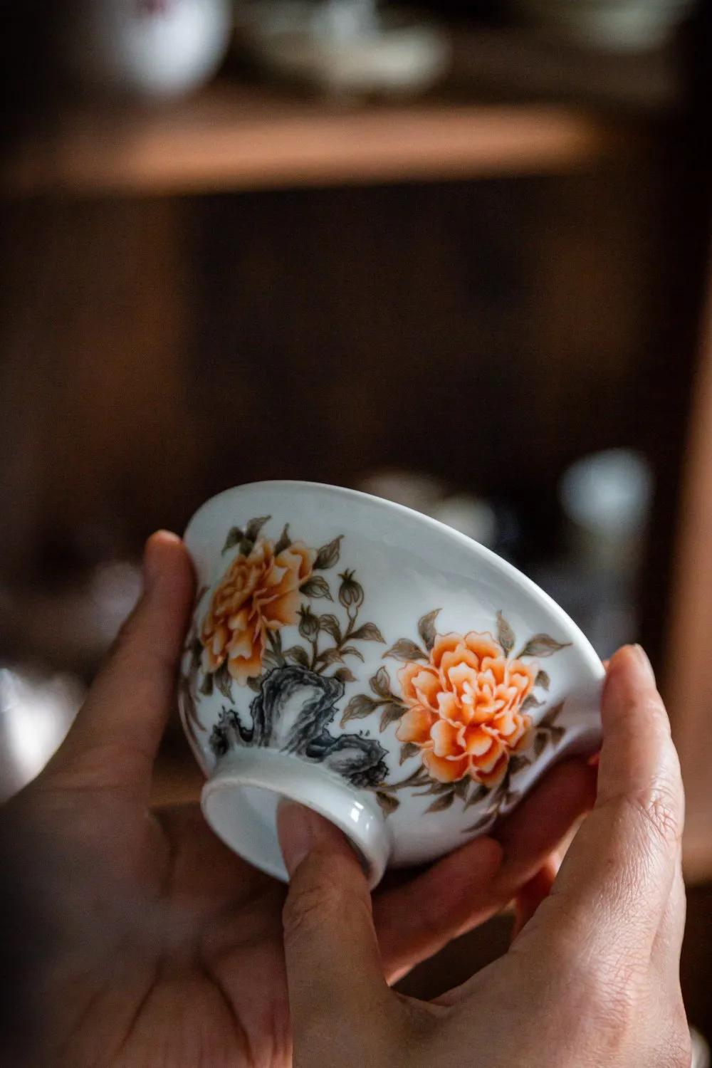 一花一茶一书一世界感慨,一花一世界一茶一时光