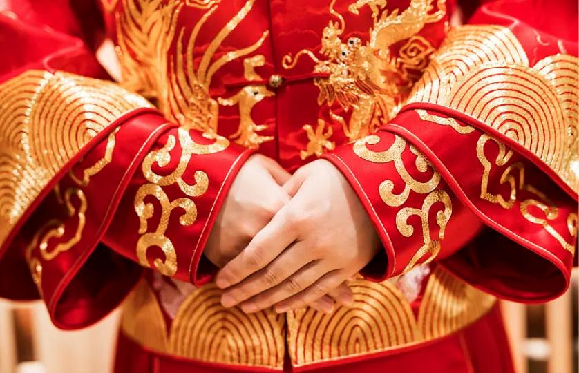 花两万多办婚礼值得吗,夫妻花5000办婚礼