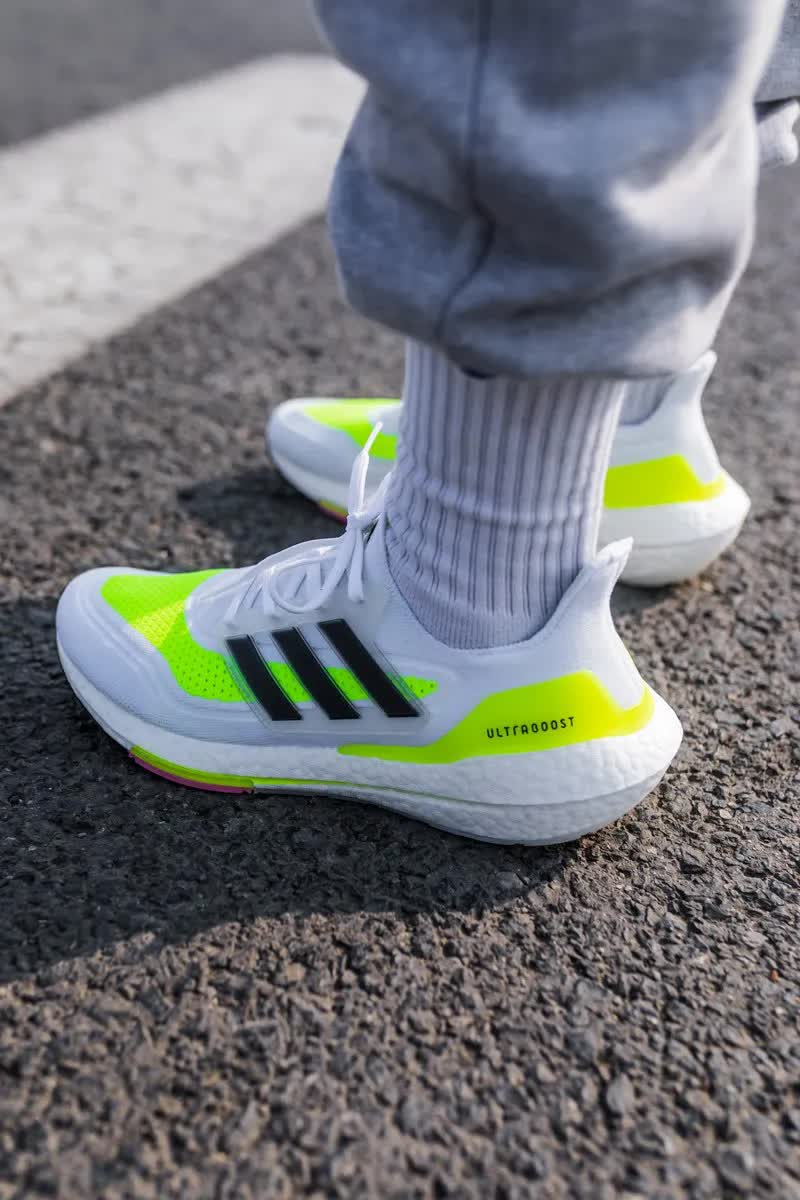 阿迪达斯boost可以超越耐克吗,阿迪达斯boost能超过耐克吗