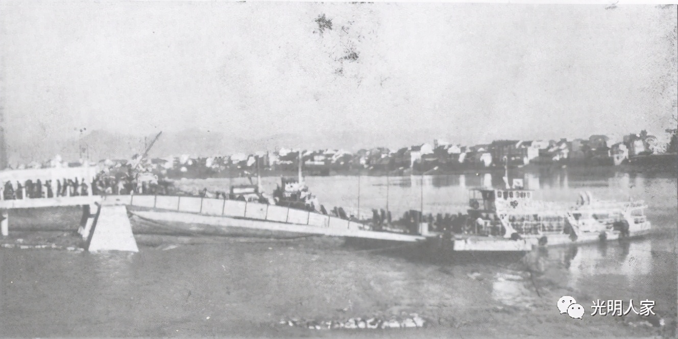 温州的一座小镇鳌江,温州鳌江这么繁华的原因