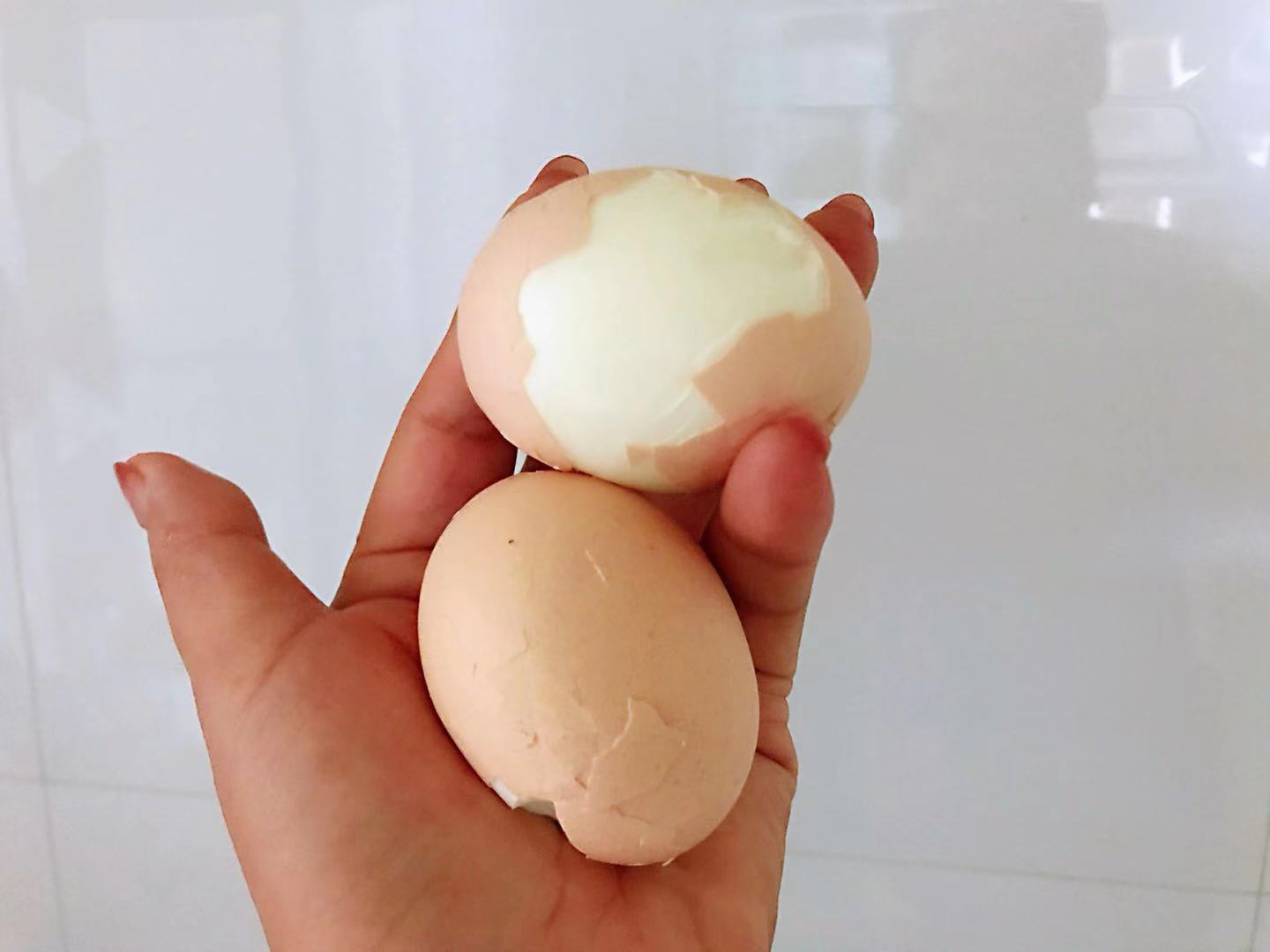 鸡蛋和面条一起煮正确做法,面条里卧鸡蛋不散开的方法