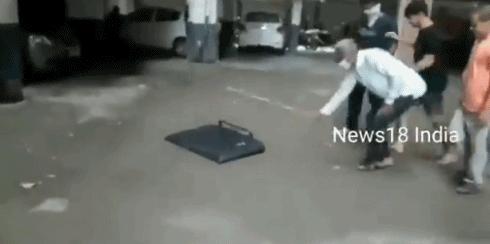 义乌的大金链子，早已走出国门，占领了欧美嘻哈界