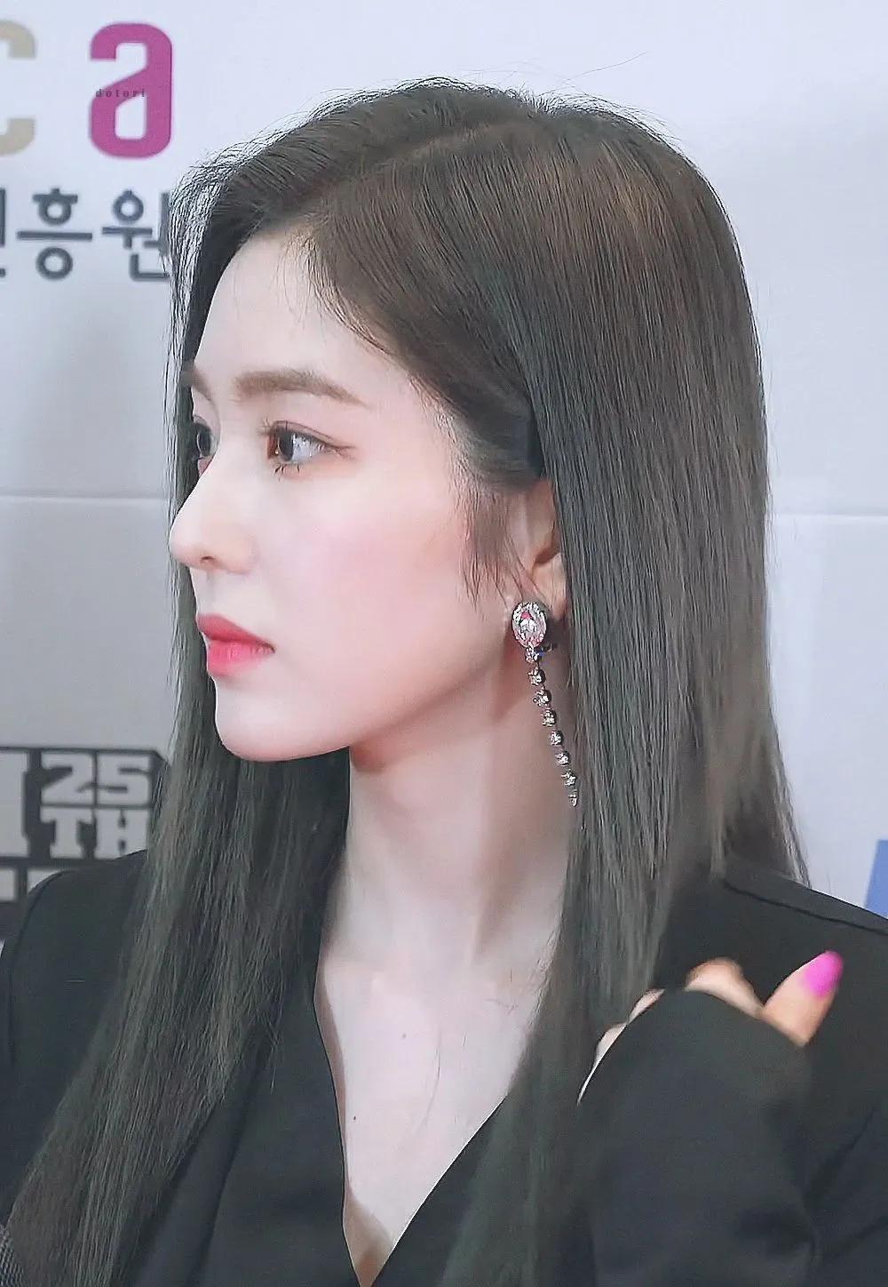 如何垫下巴看起来又翘又尖,怎么垫下巴改善下巴短平