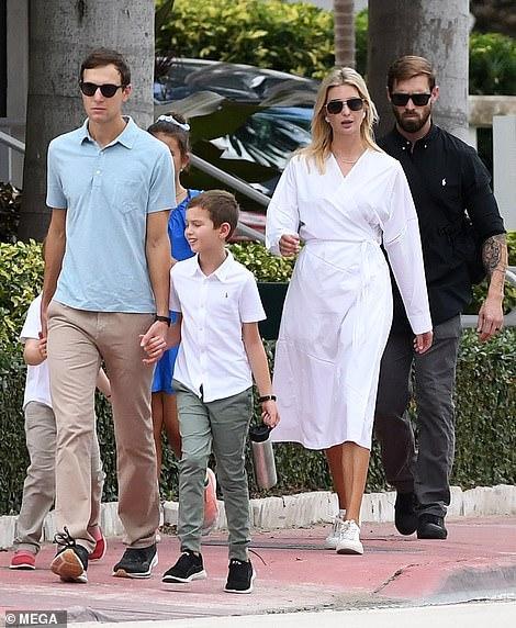 伊万卡亲吻丈夫,伊万卡和老公的吻戏