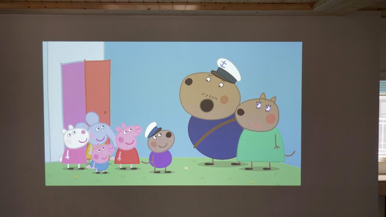 明基e520投影仪分辨率,明基智能投影仪e530深度体验