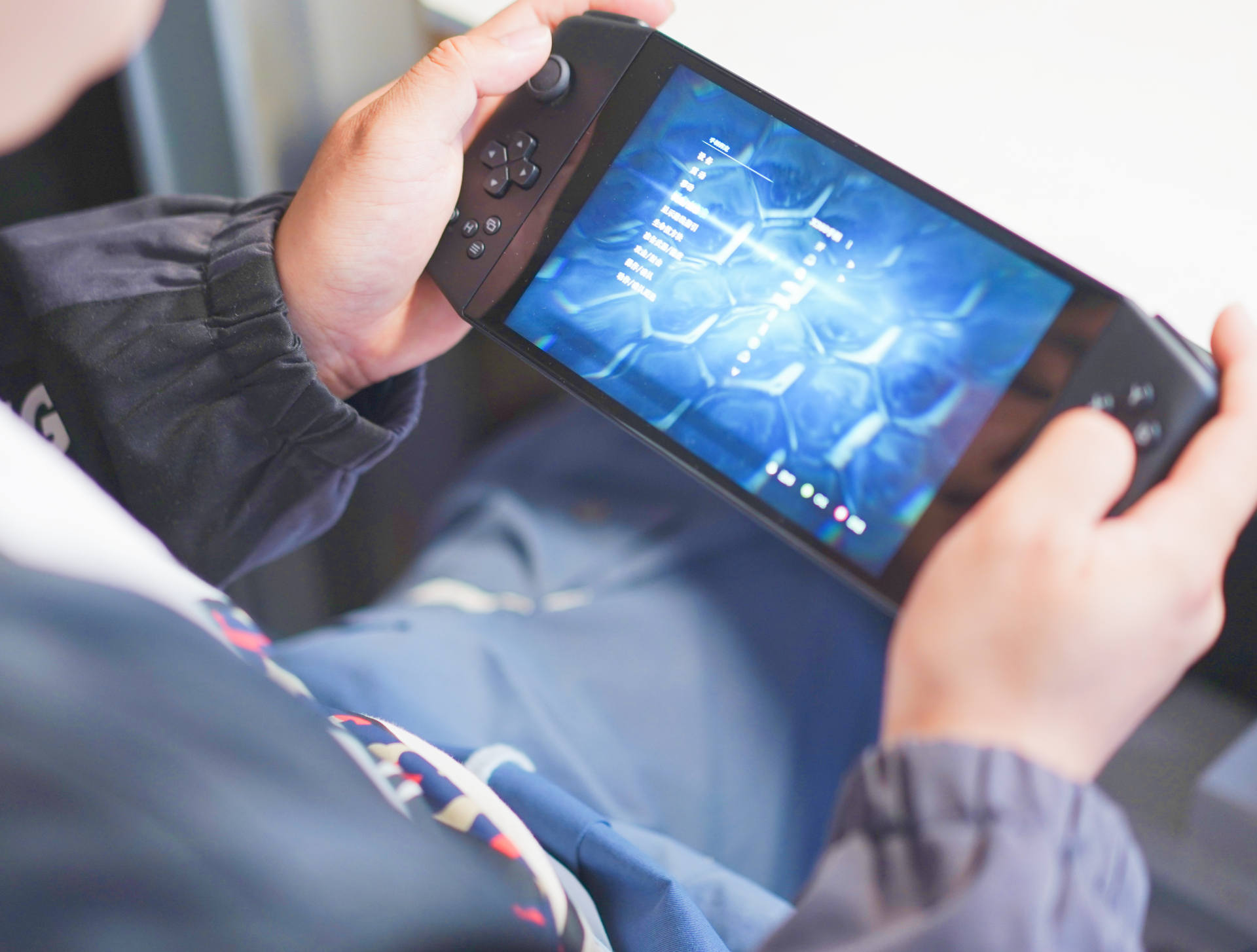 amd游戏掌机怎么样,ayaneo掌机缺点