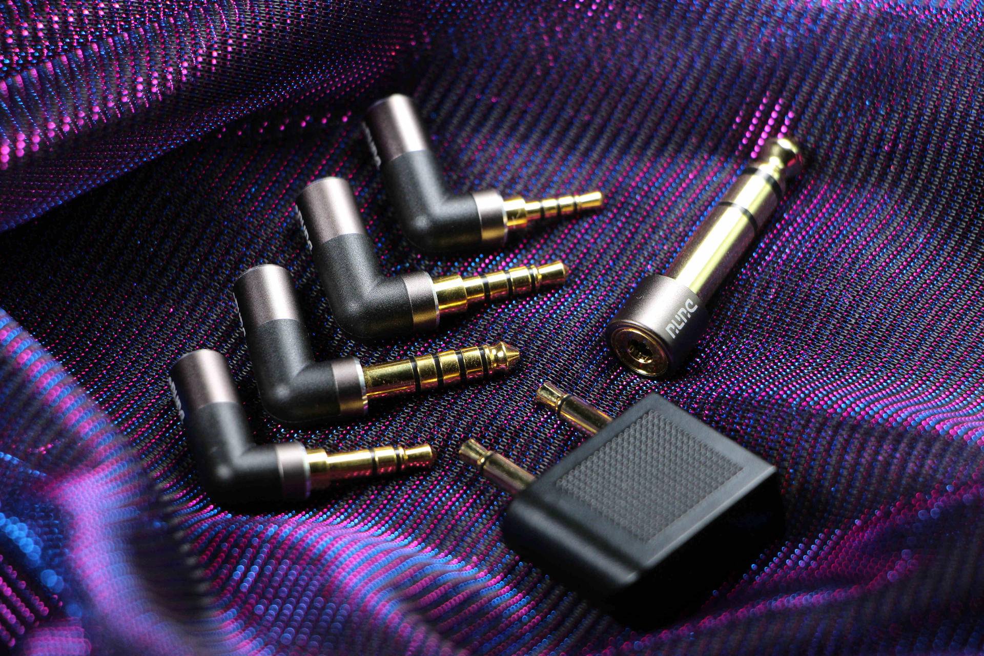 国产hifi耳机推荐,达音科dk3001hifi入耳式耳机