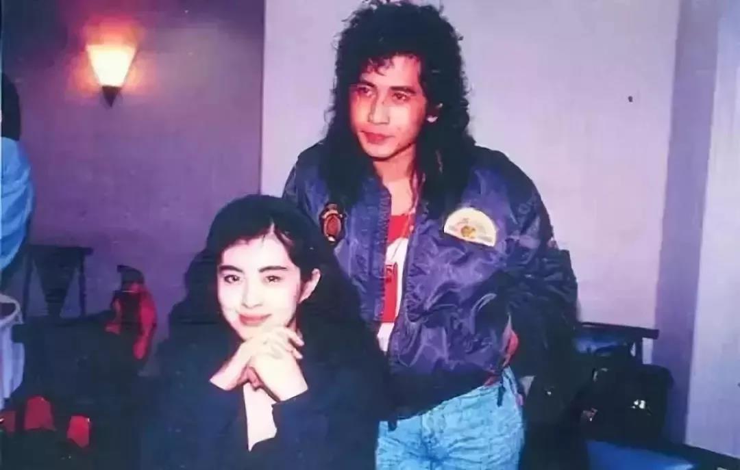 如今有家室的齐秦竟用电影表白王祖贤！何时才能不消费可怜的她？