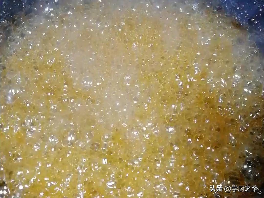 为什么熬糖搅拌会翻砂,熬糖时为什么会出现反沙现象