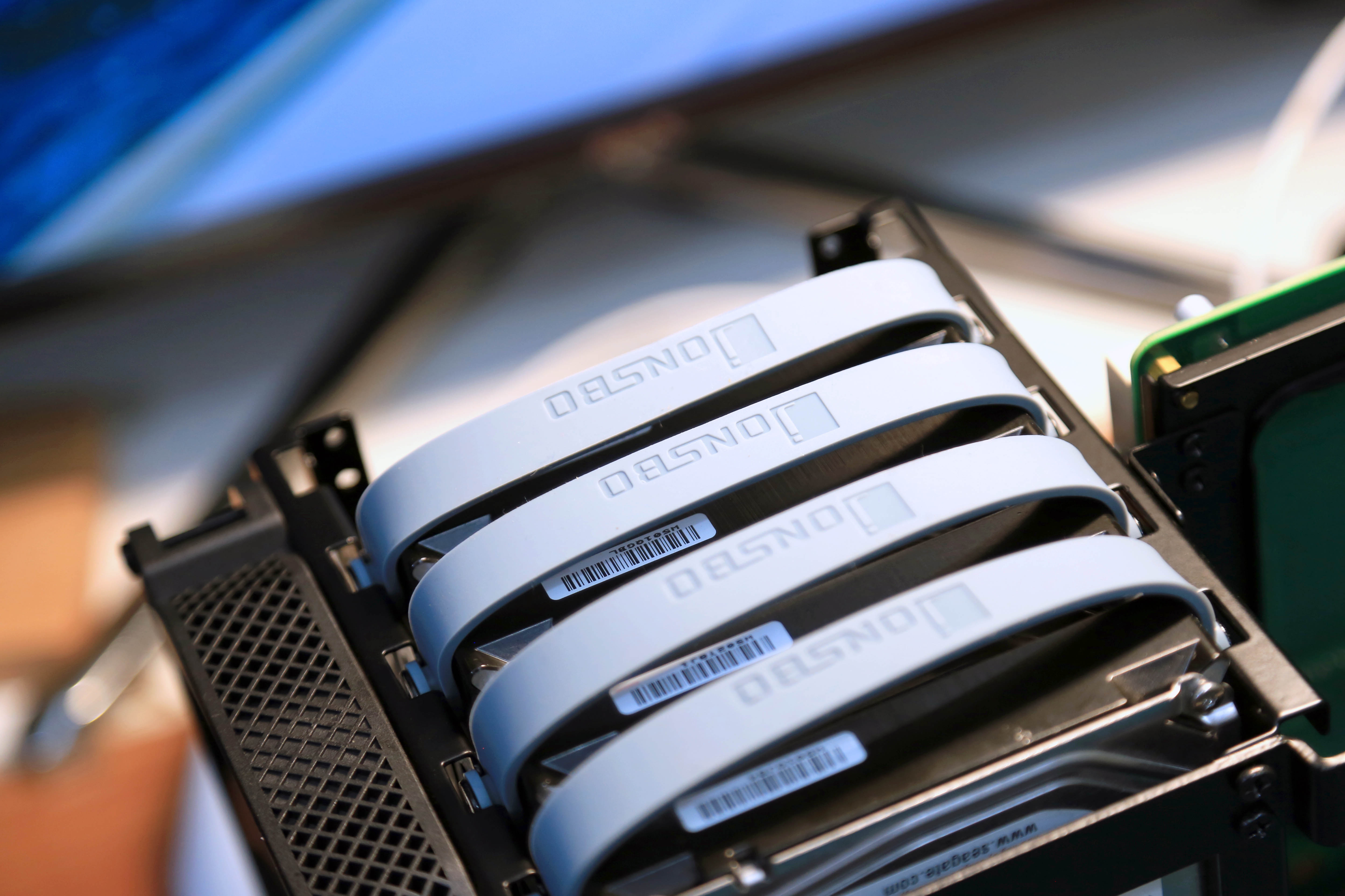 乔思伯n1装机体验,乔思伯n1怎么装nas系统