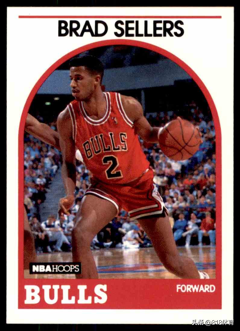 队友:乔丹趁超市快打烊去购物,当时收入100万美金,给店员一笔小费