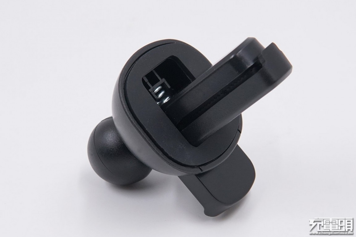 华为磁吸车载无线充电支架,华为车载超级快充支架测评