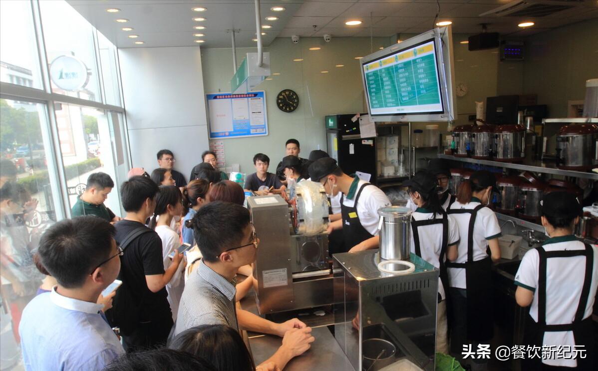九成奶茶店亏损背后,奶茶店暴利背后