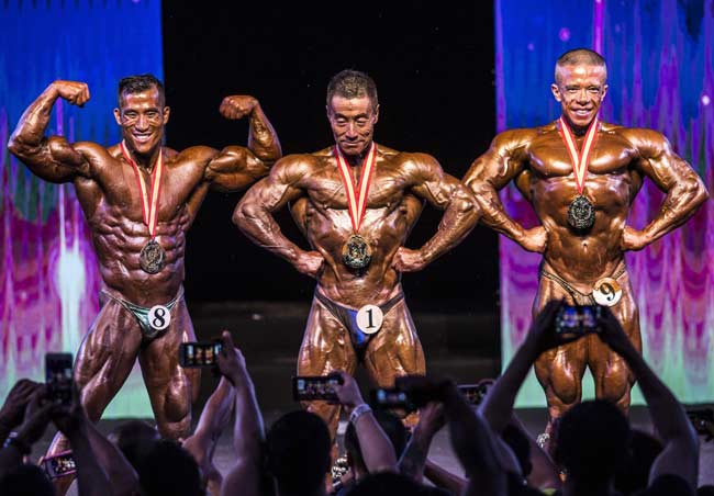 健美老人杨新民,健美常青树杨新民年轻照片